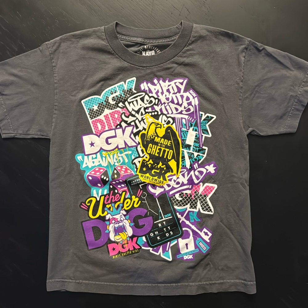 DGK t shirt size M
